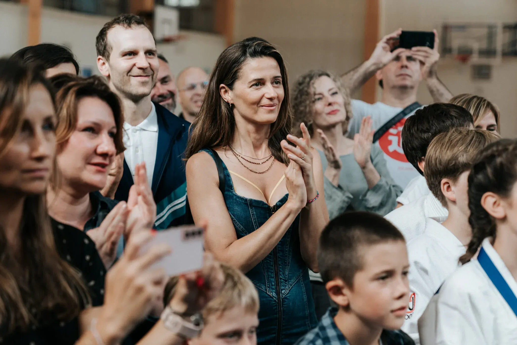 Plejada wybitnych aktorów i zjawiskowi debiutanci na planie „Brata”. Kogo zagrali? Charakterystyka głównych bohaterów filmu