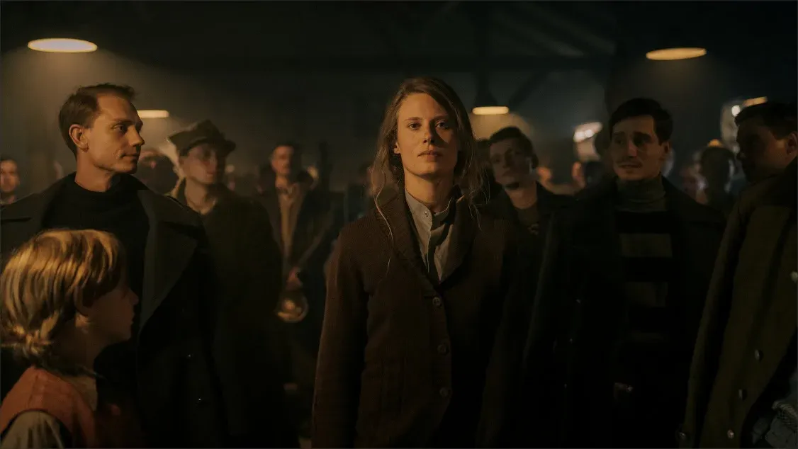 Milion dla Mroza i Pietruchy. Piosenka z filmu „Pojedynek” jedną z najpopularniejszych pozycji początku roku. Gratulujemy!