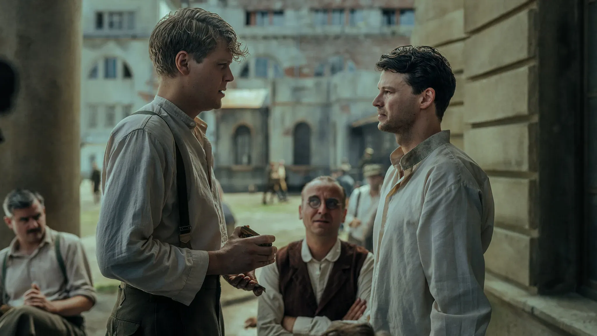 Jakub Gierszał jako Karol Grabowski w „Pojedynku” Łukasza Palkowskiego. Przypominamy jego 4 najważniejsze role. Film JUŻ w kinach!