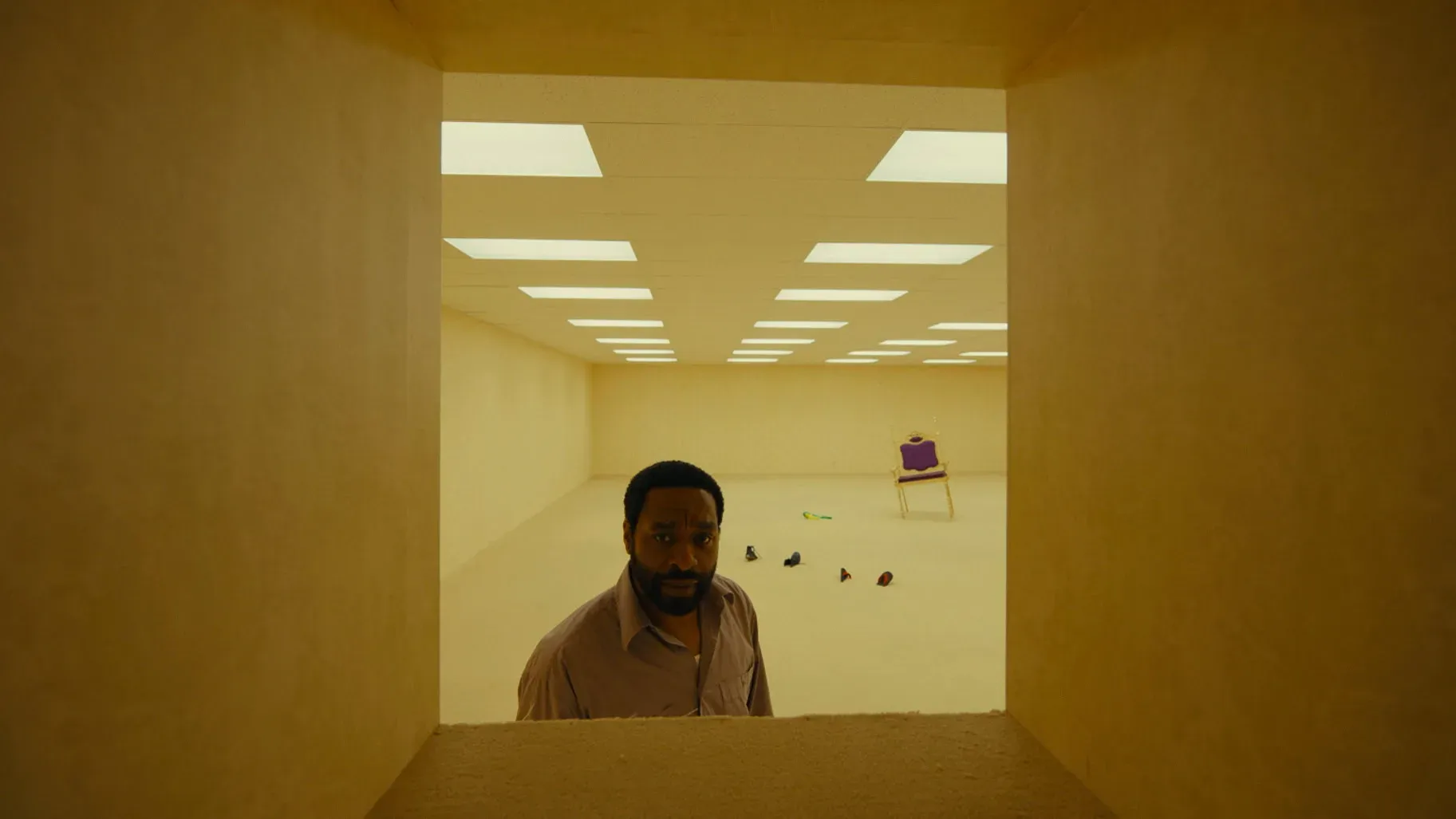 Od internetowego fenomenu do hollywoodzkiej rewolucji. Twórcy kinowego hitu „Backrooms. Bez wyjścia” łączą siły z Google DeepMind